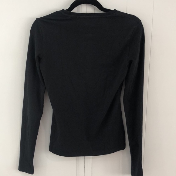 Asos long sleeve black tee - Picture 5 of 10